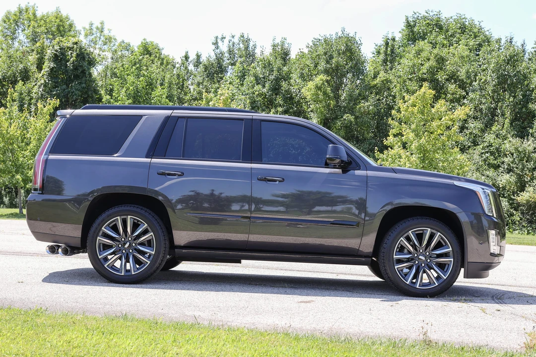 2018 Cadillac Escalade 4th Gen - Image 10 of 31