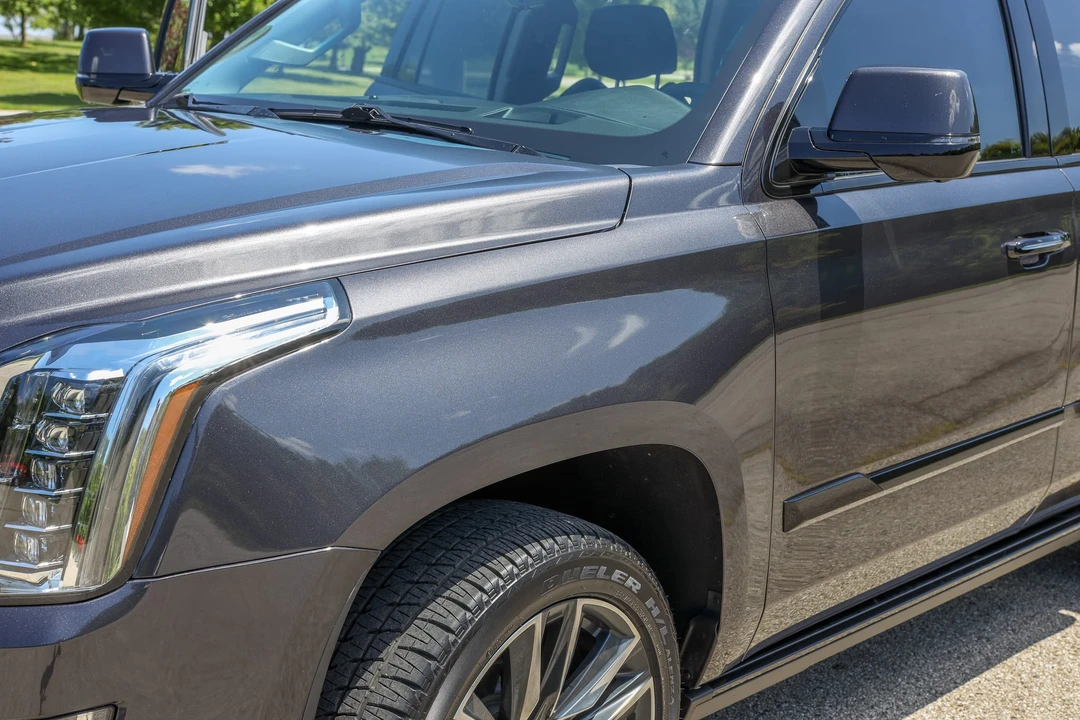 2018 Cadillac Escalade 4th Gen - Image 23 of 31
