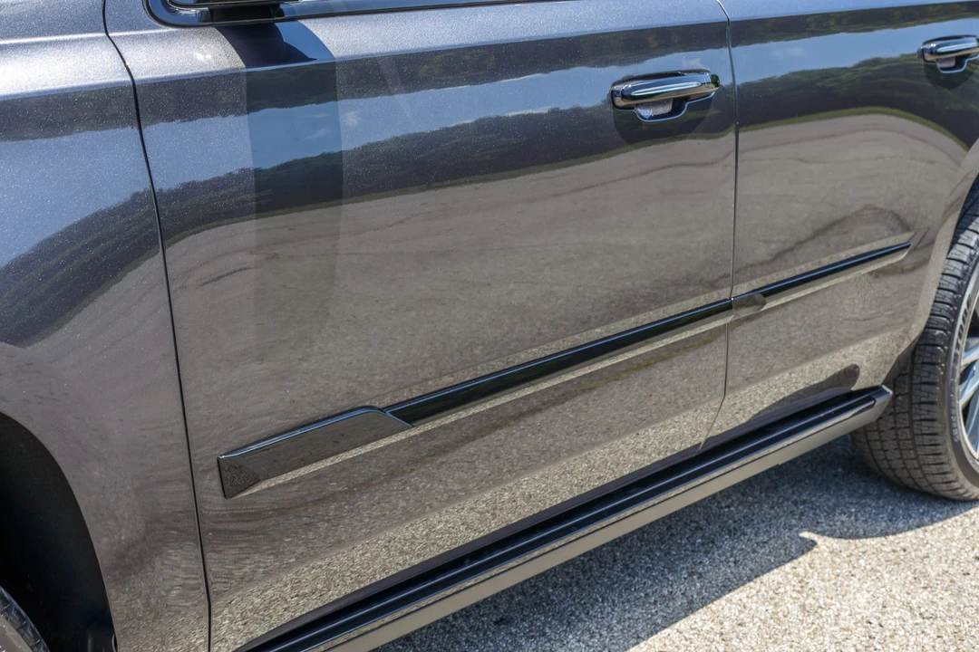2018 Cadillac Escalade 4th Gen - Image 25 of 31