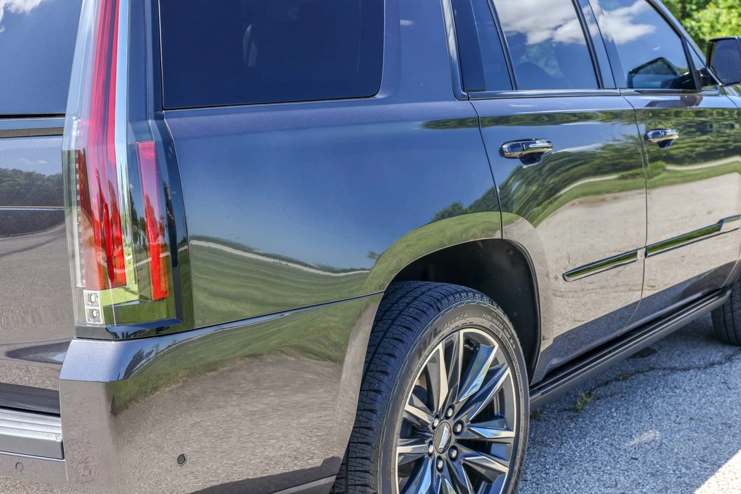 2018 Cadillac Escalade 4th Gen - Image 31 of 31