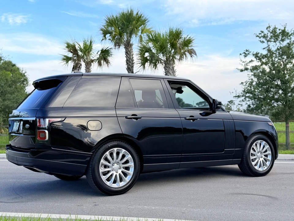 2018 Land Rover Range Rover L405 - Image 8 of 31