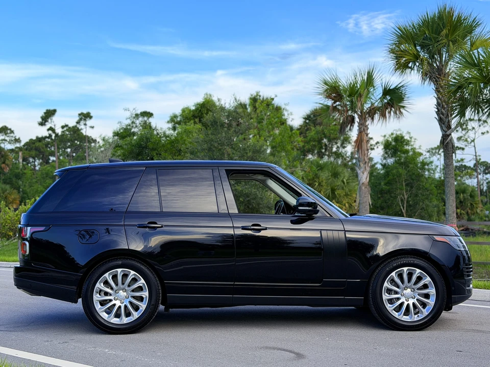 2018 Land Rover Range Rover L405 - Image 10 of 31