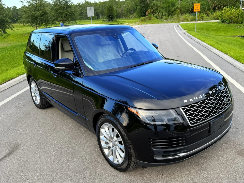 2018 Land Rover Range Rover L405 - Image 14 of 31