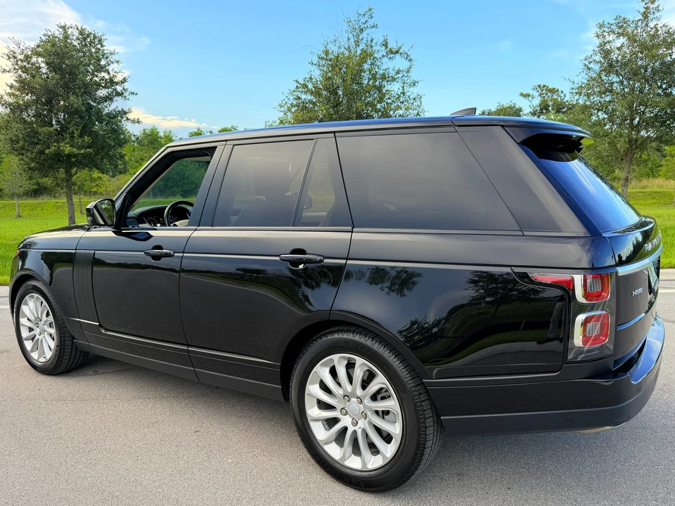 2018 Land Rover Range Rover L405 - Image 5 of 31