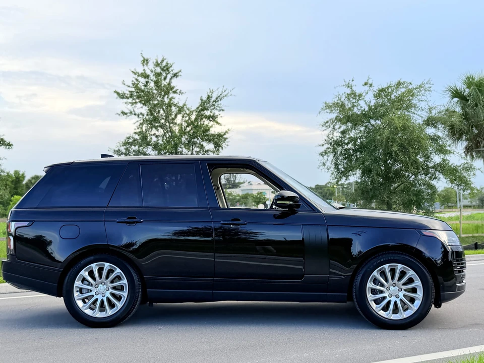 2018 Land Rover Range Rover L405 - Image 11 of 31
