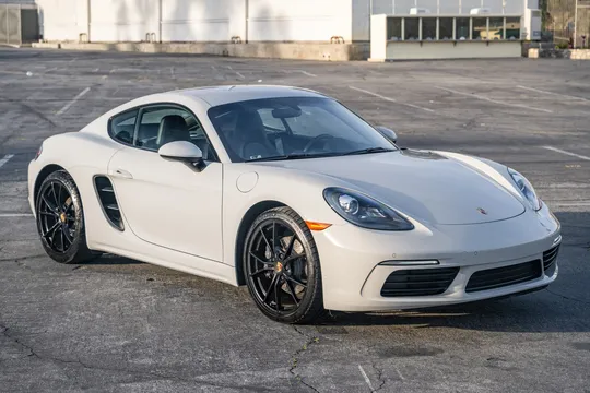 2018 Porsche 718 Cayman