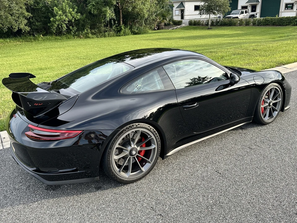 2018 Porsche 991 GT3 - Image 17 of 31