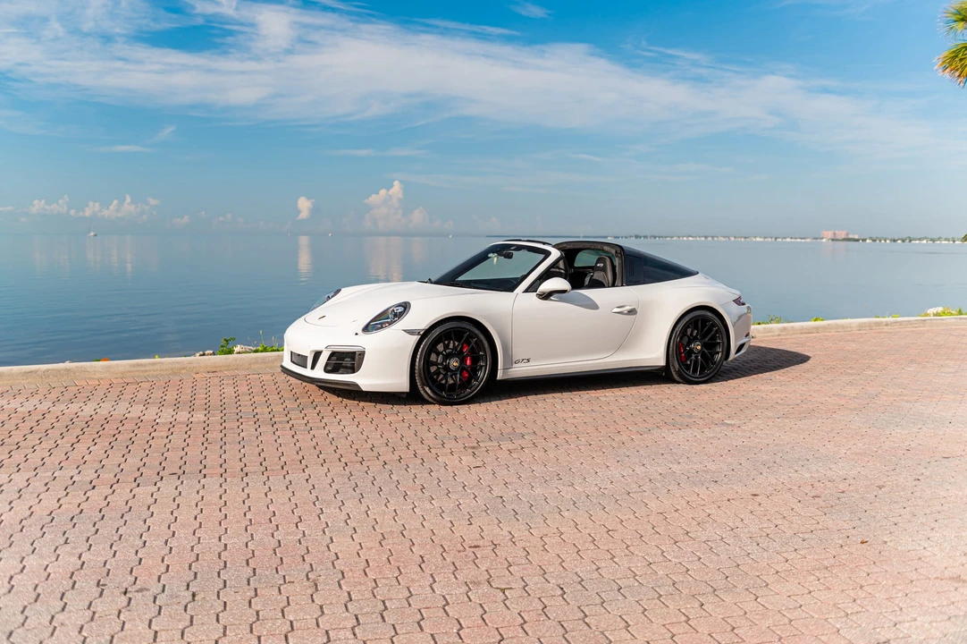 2018 Porsche 991 Targa 4 GTS - Image 4 of 31
