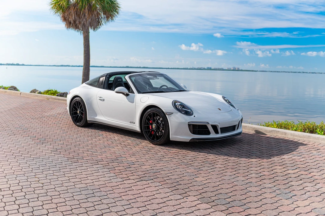 2018 Porsche 991 Targa 4 GTS - Image 25 of 31