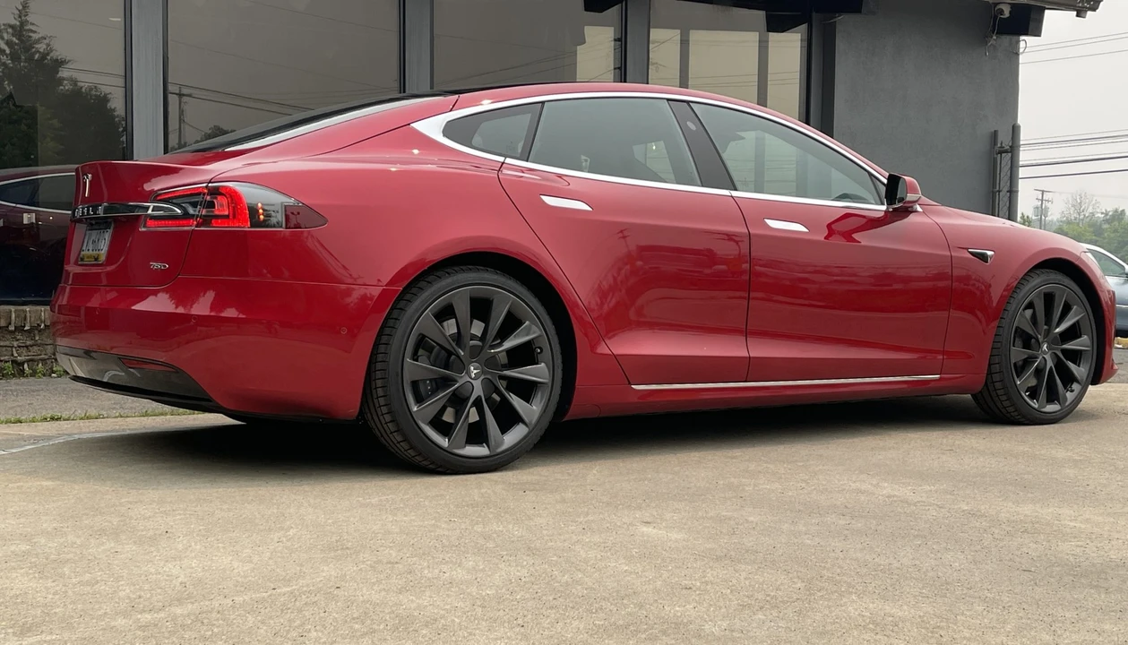 2018 Tesla Model S - Image 14 of 31