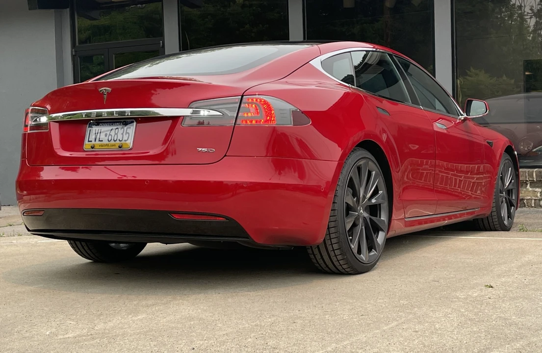 2018 Tesla Model S - Image 15 of 31