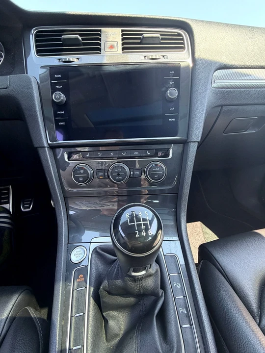 2019 Volkswagen Golf Mk7 - Image 28 of 31