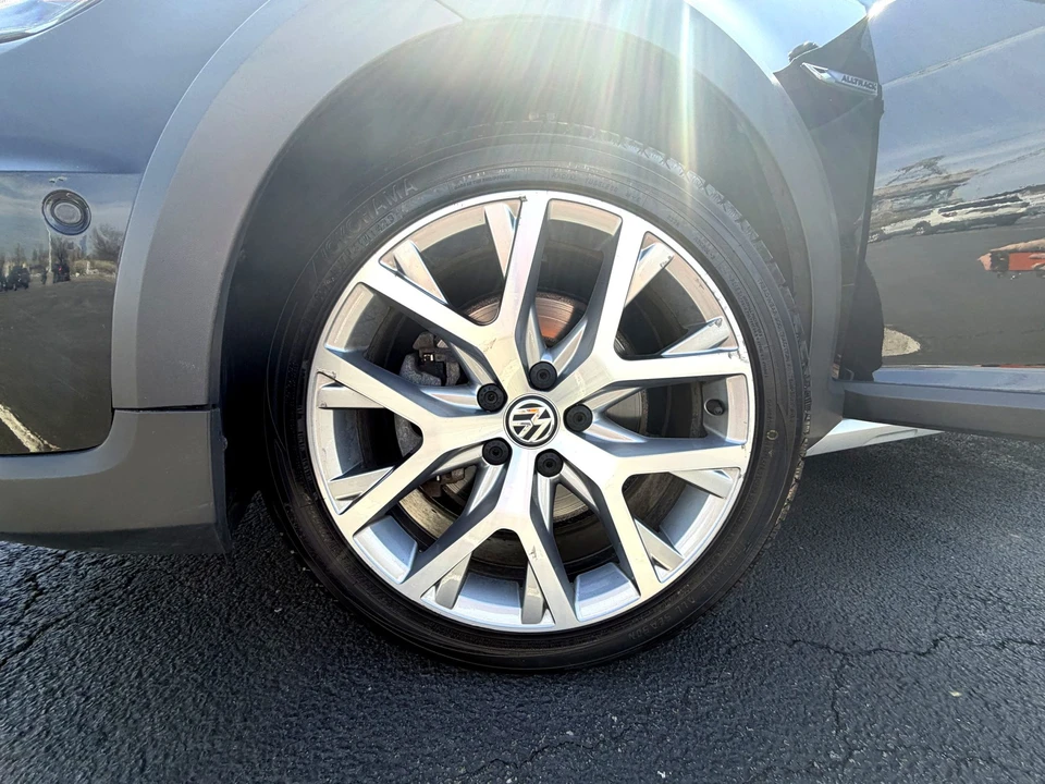 2019 Volkswagen Golf Mk7 - Image 16 of 31