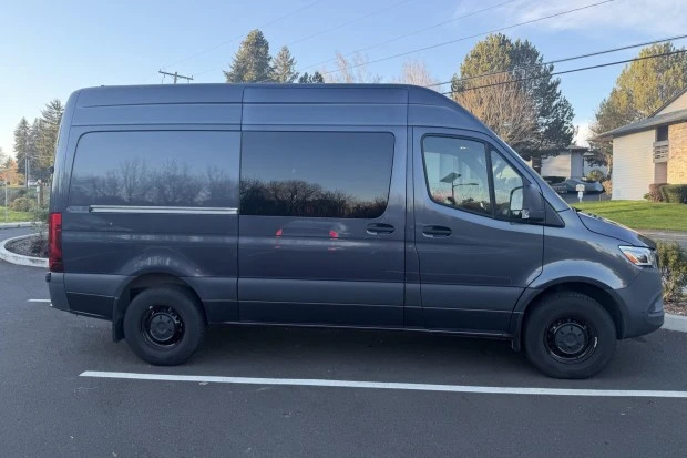2020 Mercedes-Benz VS30 Sprinter - Image 3 of 9