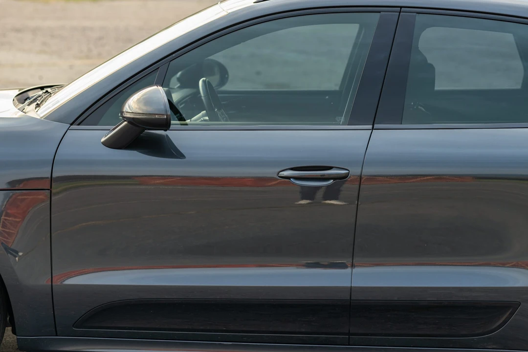 2020 Porsche Macan Turbo - Image 26 of 31