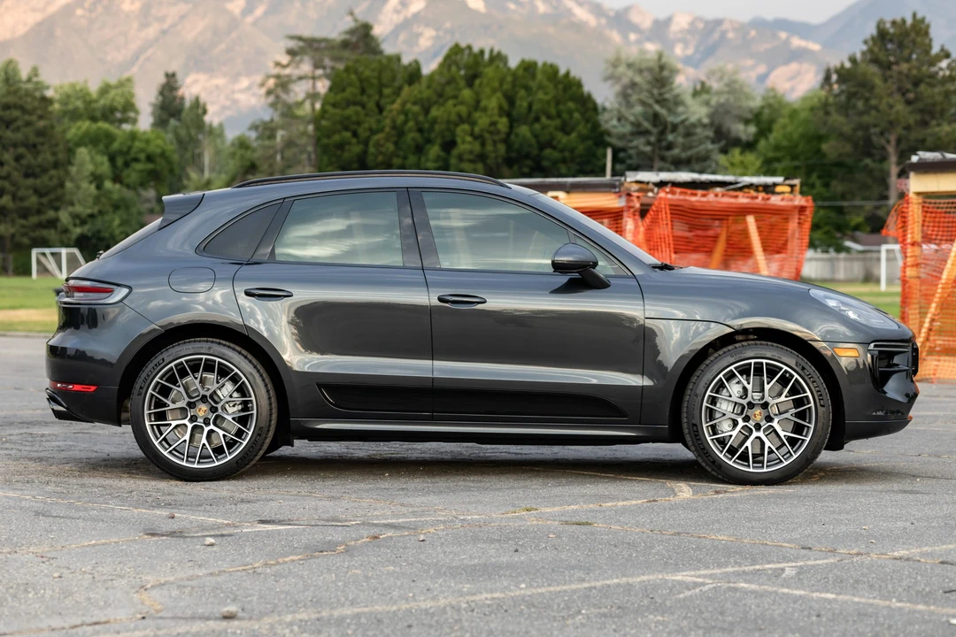 2020 Porsche Macan Turbo - Image 8 of 31