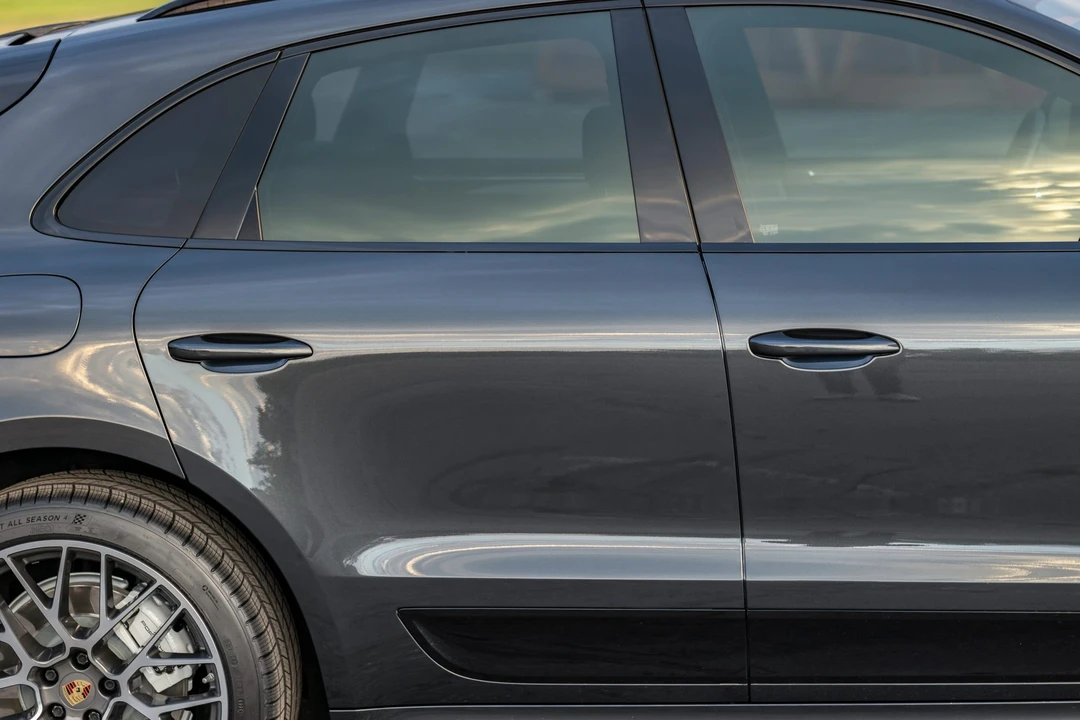 2020 Porsche Macan Turbo - Image 30 of 31