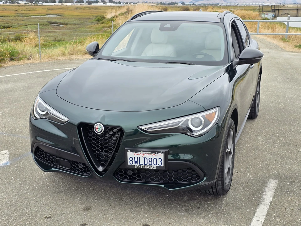 2021 Alfa Romeo Stelvio - Image 19 of 31