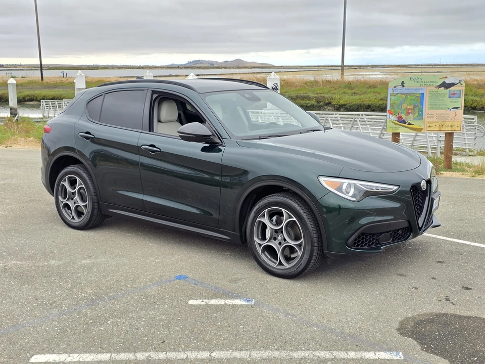 2021 Alfa Romeo Stelvio - Image 4 of 31
