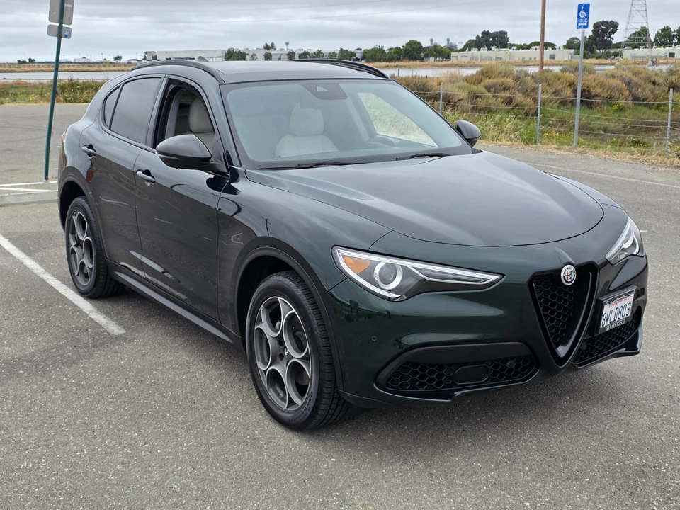 2021 Alfa Romeo Stelvio - Image 9 of 31