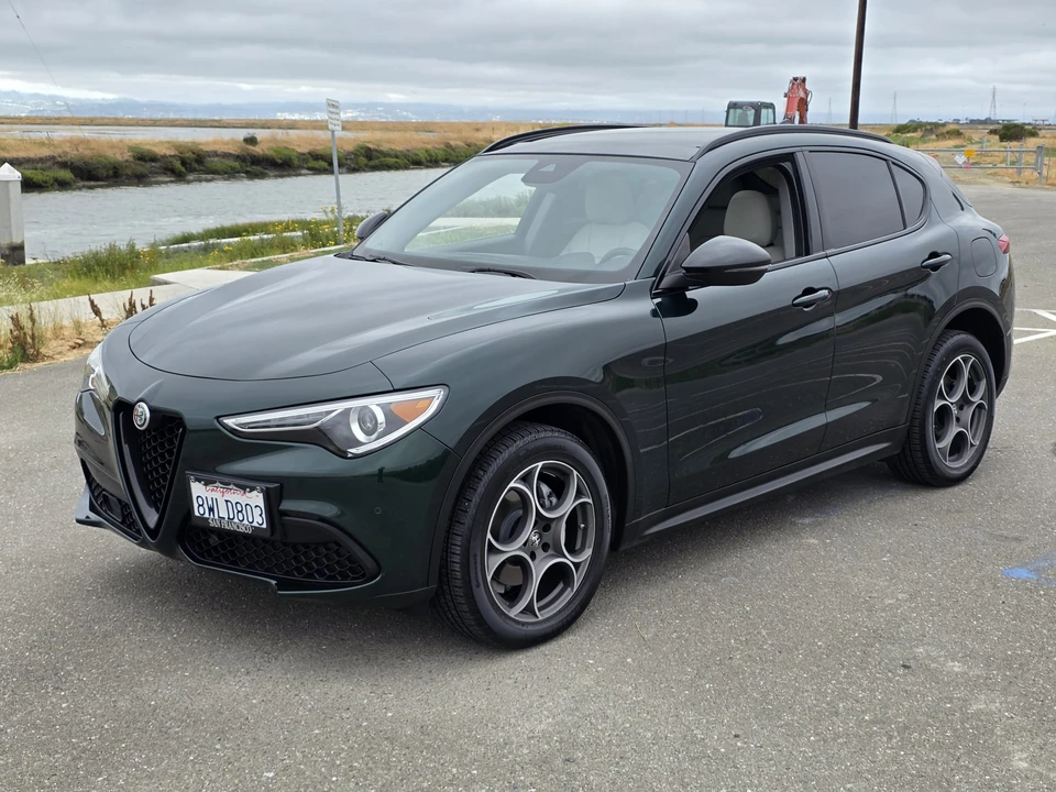 2021 Alfa Romeo Stelvio - Image 27 of 31