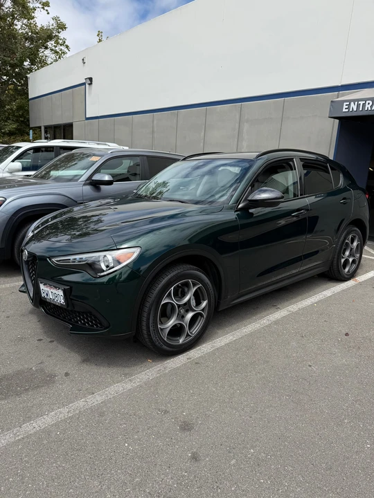 2021 Alfa Romeo Stelvio - Image 24 of 31