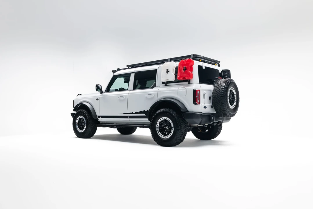 2021 Ford Bronco 6th Gen - Image 15 of 31