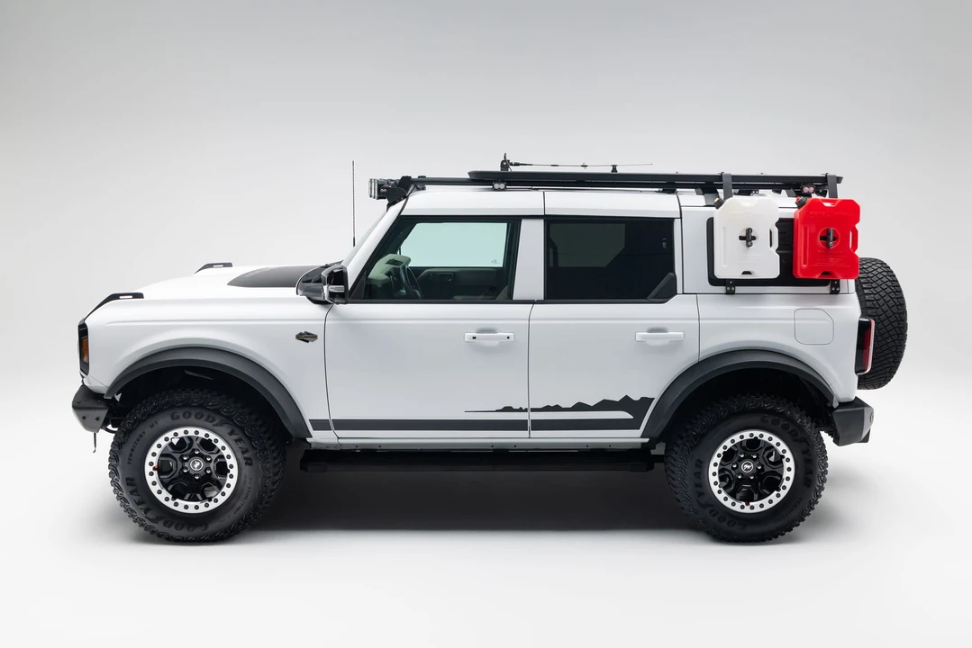 2021 Ford Bronco 6th Gen - Image 12 of 31