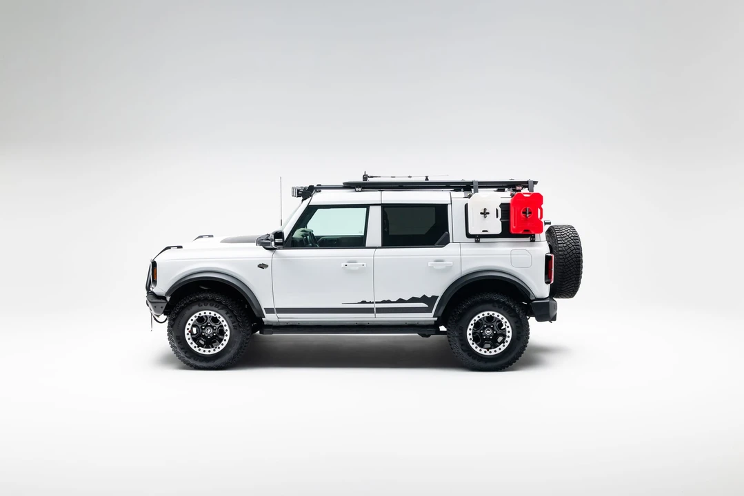 2021 Ford Bronco 6th Gen - Image 11 of 31