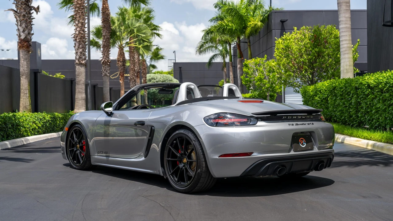 2021 Porsche 718 Boxster GTS 4.0 - Image 8 of 31