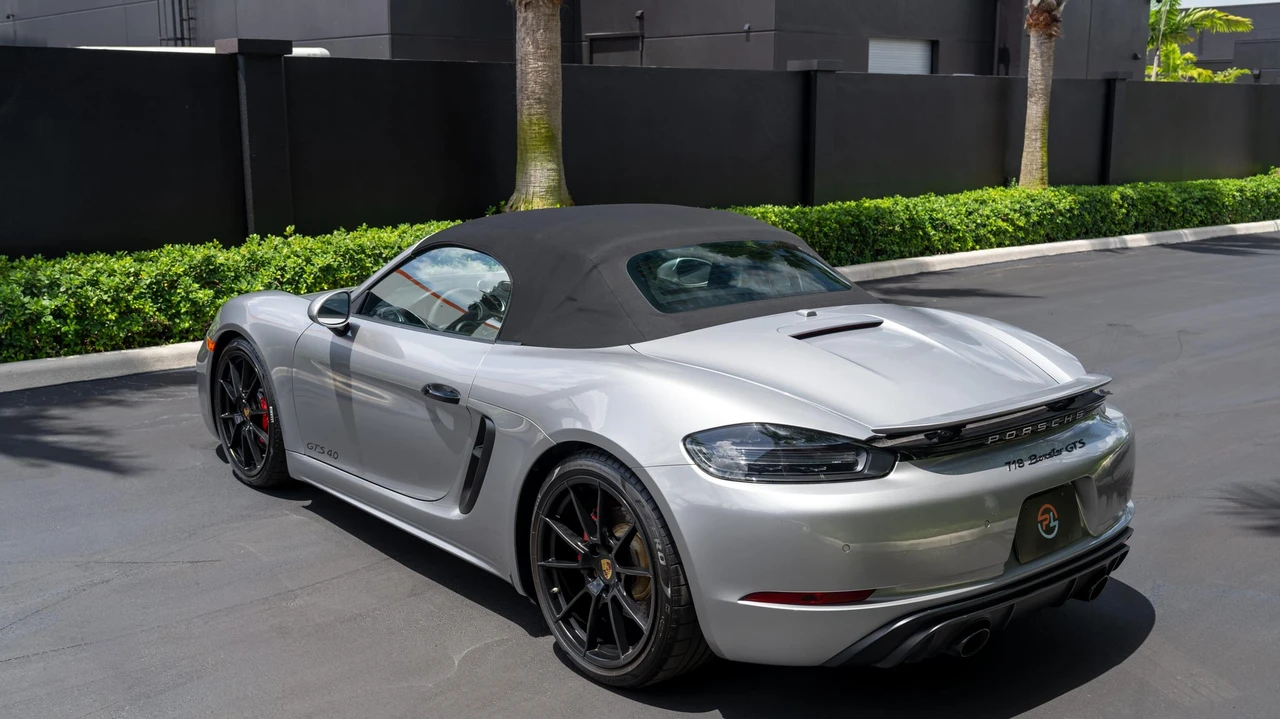 2021 Porsche 718 Boxster GTS 4.0 - Image 12 of 31