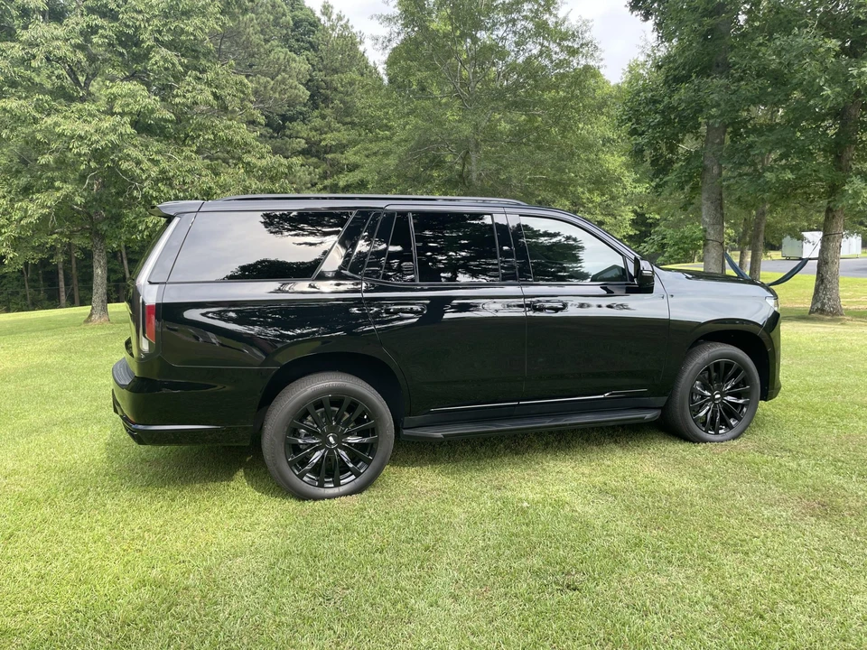 2022 Cadillac Escalade 5th Gen - Image 12 of 31