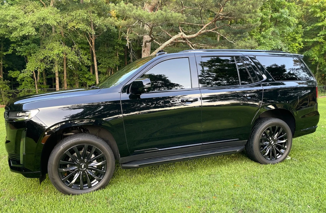 2022 Cadillac Escalade 5th Gen - Image 20 of 31