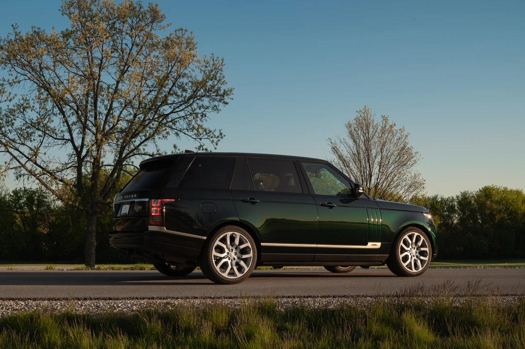 2017 Land Rover Range Rover L405 - Image 8 of 31