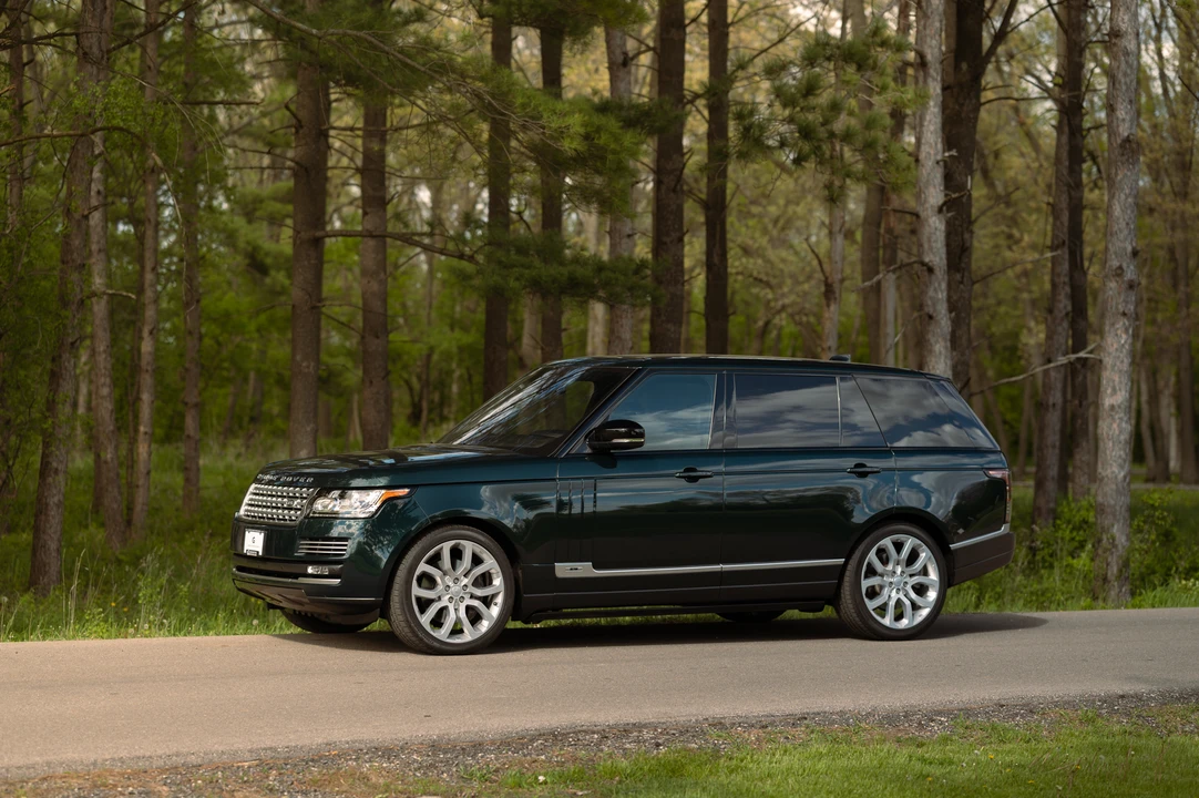 2017 Land Rover Range Rover L405 - Image 25 of 31
