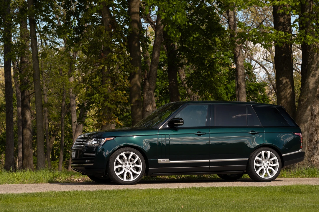 2017 Land Rover Range Rover L405 - Image 30 of 31