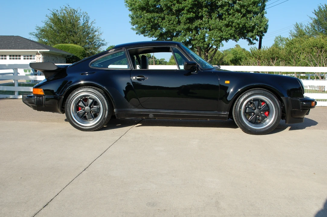 1986 Porsche 930 Turbo - Image 2 of 31