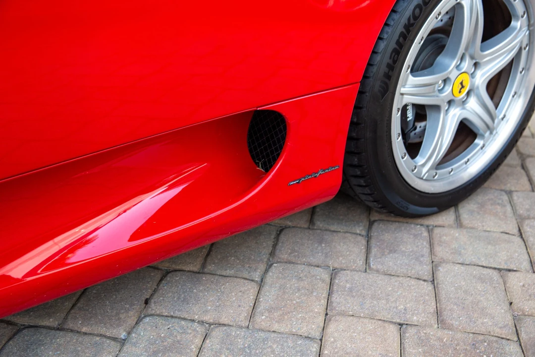 2001 Ferrari 360 Spider - Image 23 of 31