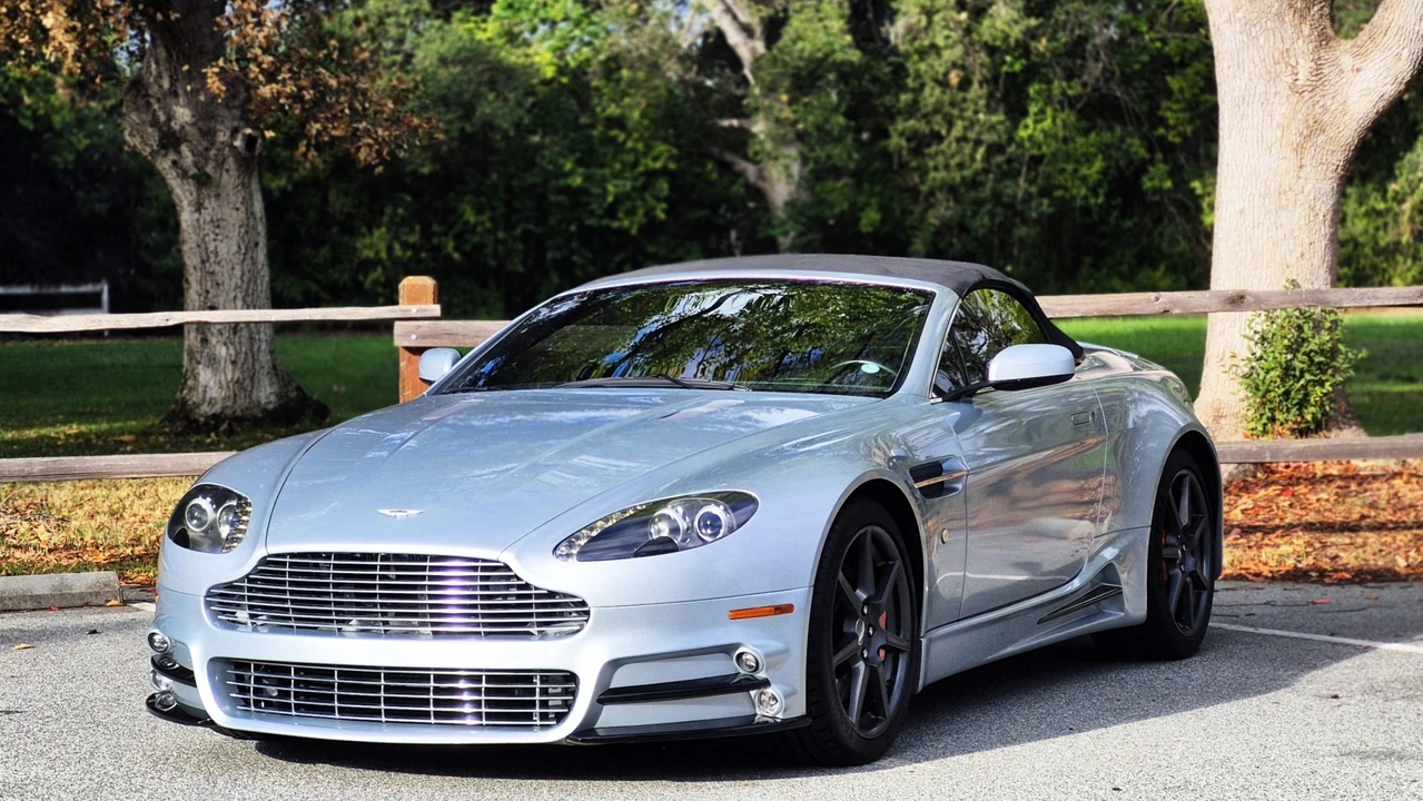 2008 Aston Martin V8 Vantage (2006-2017) - Image 29 of 31