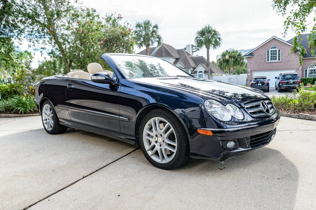 2009 Mercedes-Benz C209/A209 CLK-Class - Image 2 of 31
