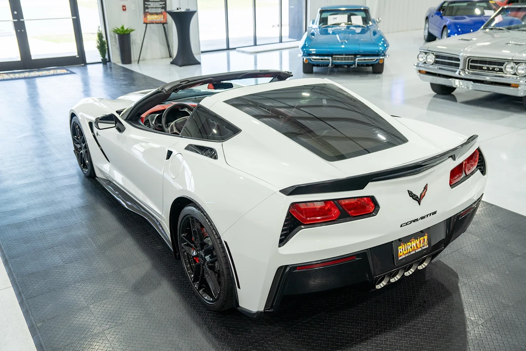 2015 Chevrolet Corvette C7 Z06 - Image 16 of 31