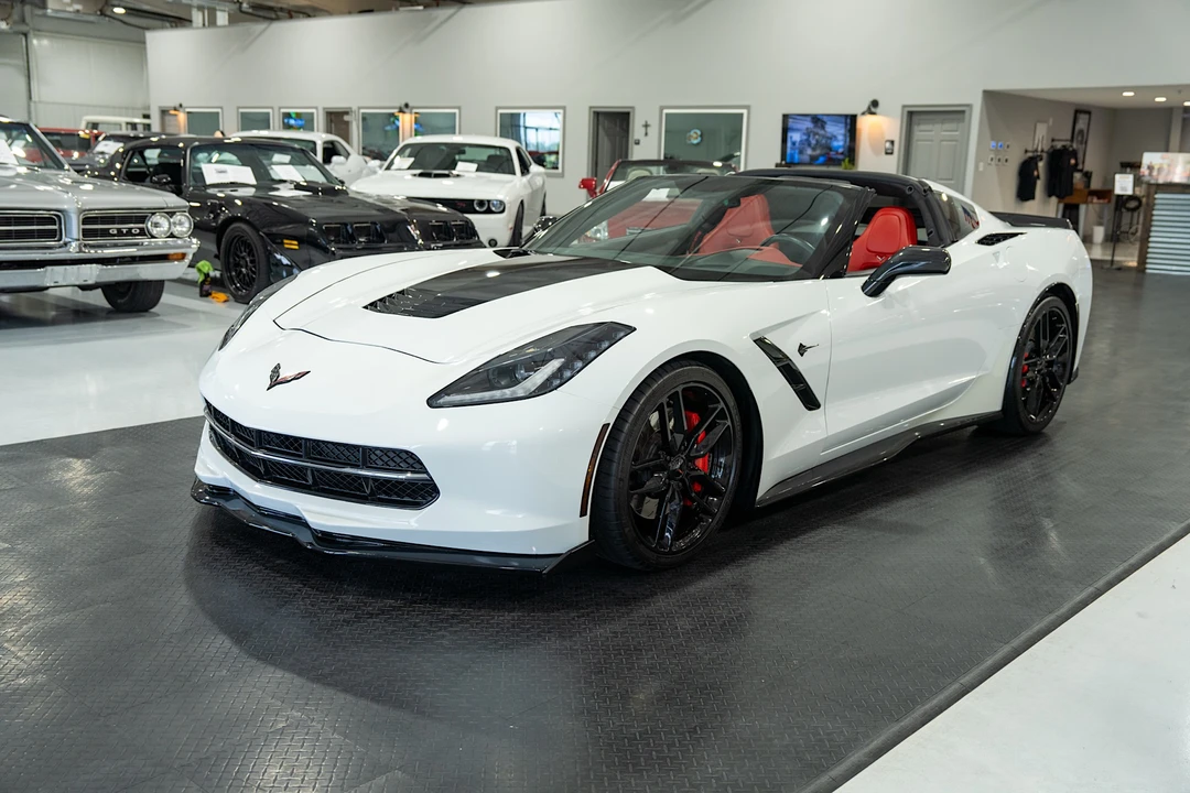 2015 Chevrolet Corvette C7 Z06 - Image 2 of 31