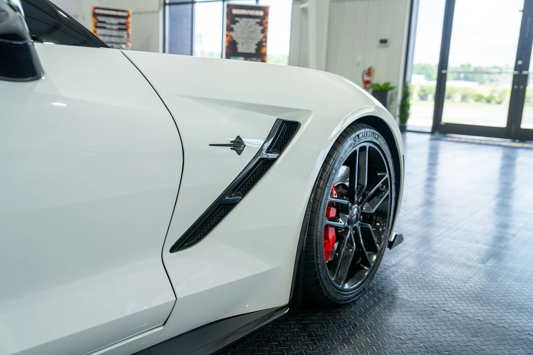 2015 Chevrolet Corvette C7 Z06 - Image 30 of 31