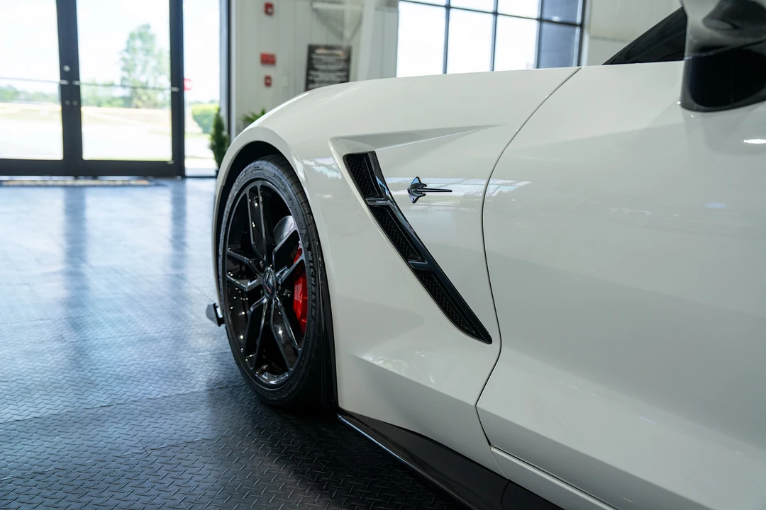 2015 Chevrolet Corvette C7 Z06 - Image 29 of 31