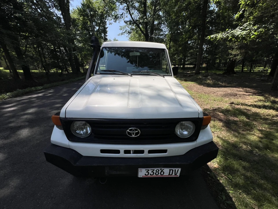 1989 Toyota J70 Land Cruiser - Image 4 of 31
