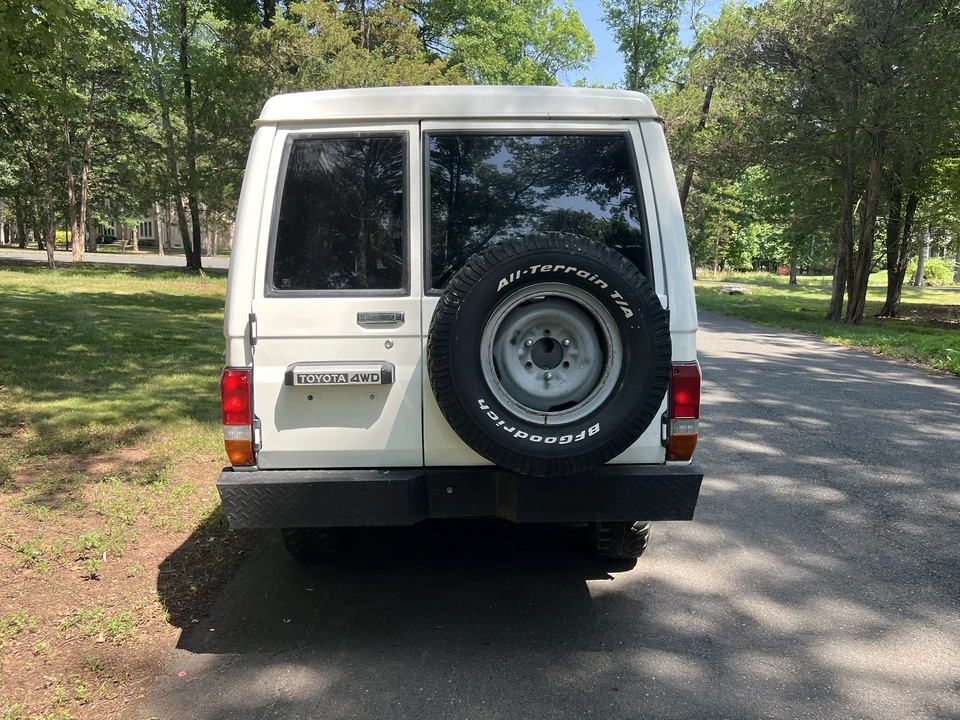 1989 Toyota J70 Land Cruiser - Image 8 of 31