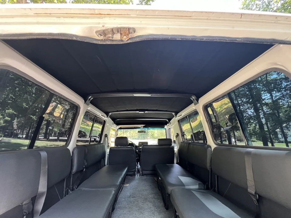 1989 Toyota J70 Land Cruiser - Image 28 of 31
