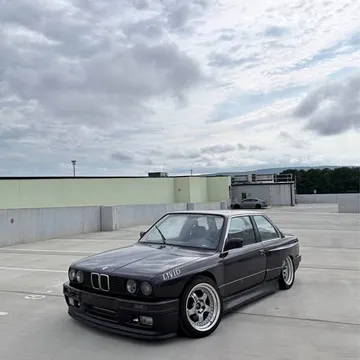 1991 BMW 325is