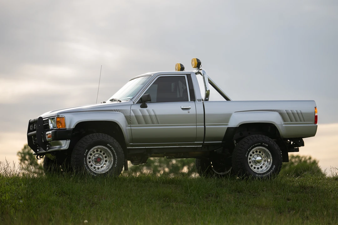 1988 Toyota Hilux 4th Gen - Image 2 of 31