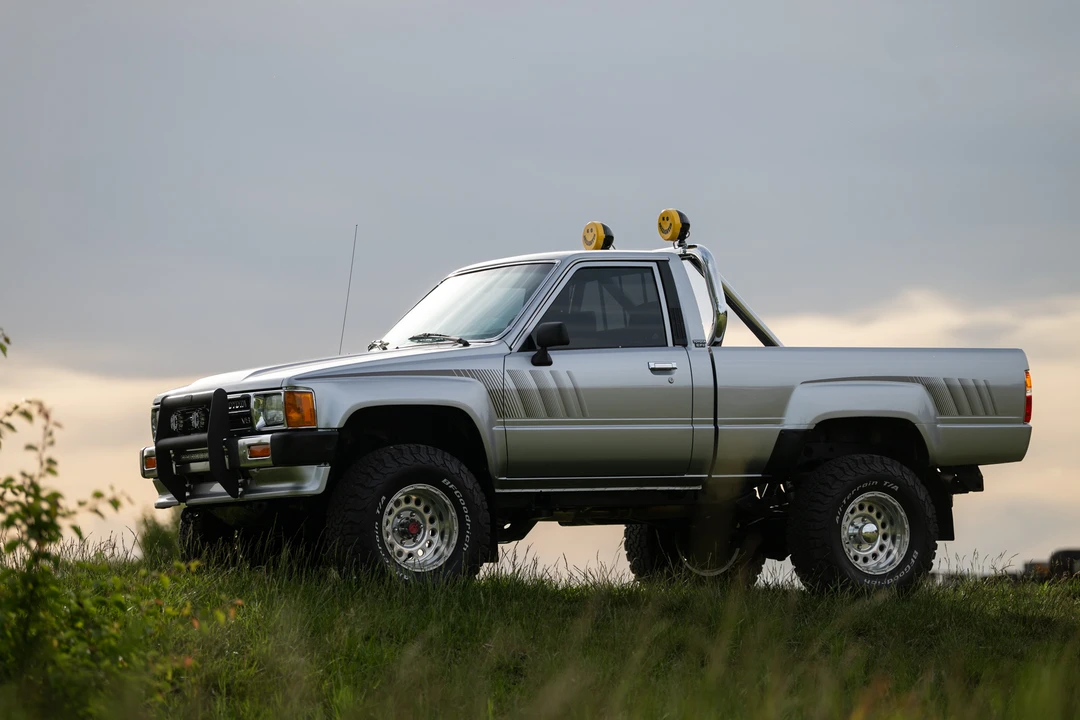 1988 Toyota Hilux 4th Gen - Image 5 of 31